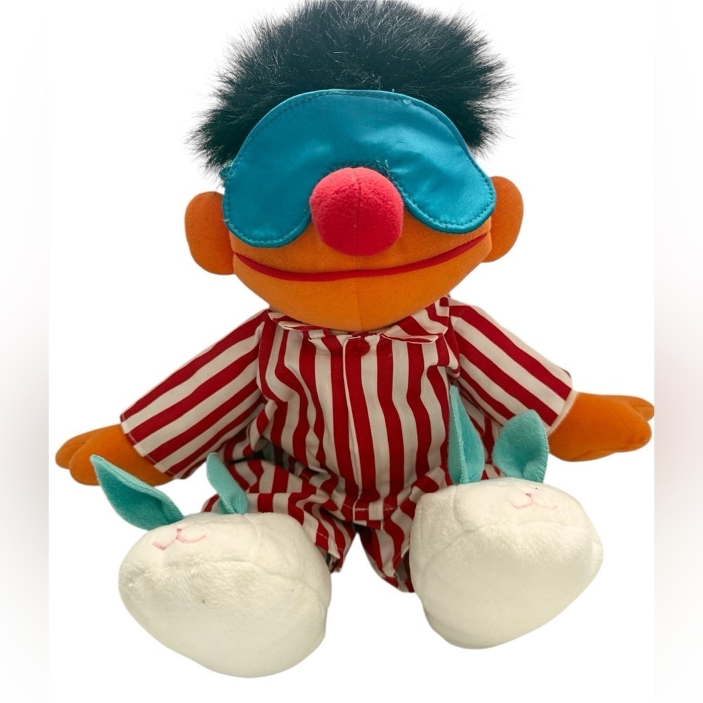 1996 Vintage collectible Sing & Snore Ernie plush doll